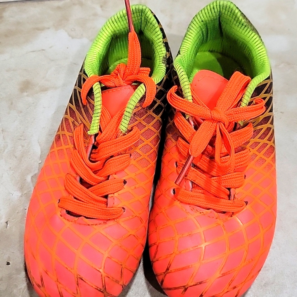 JABASIC Kids Outdoor Soccer Cleats Athletic Firm Ground Football Shoes